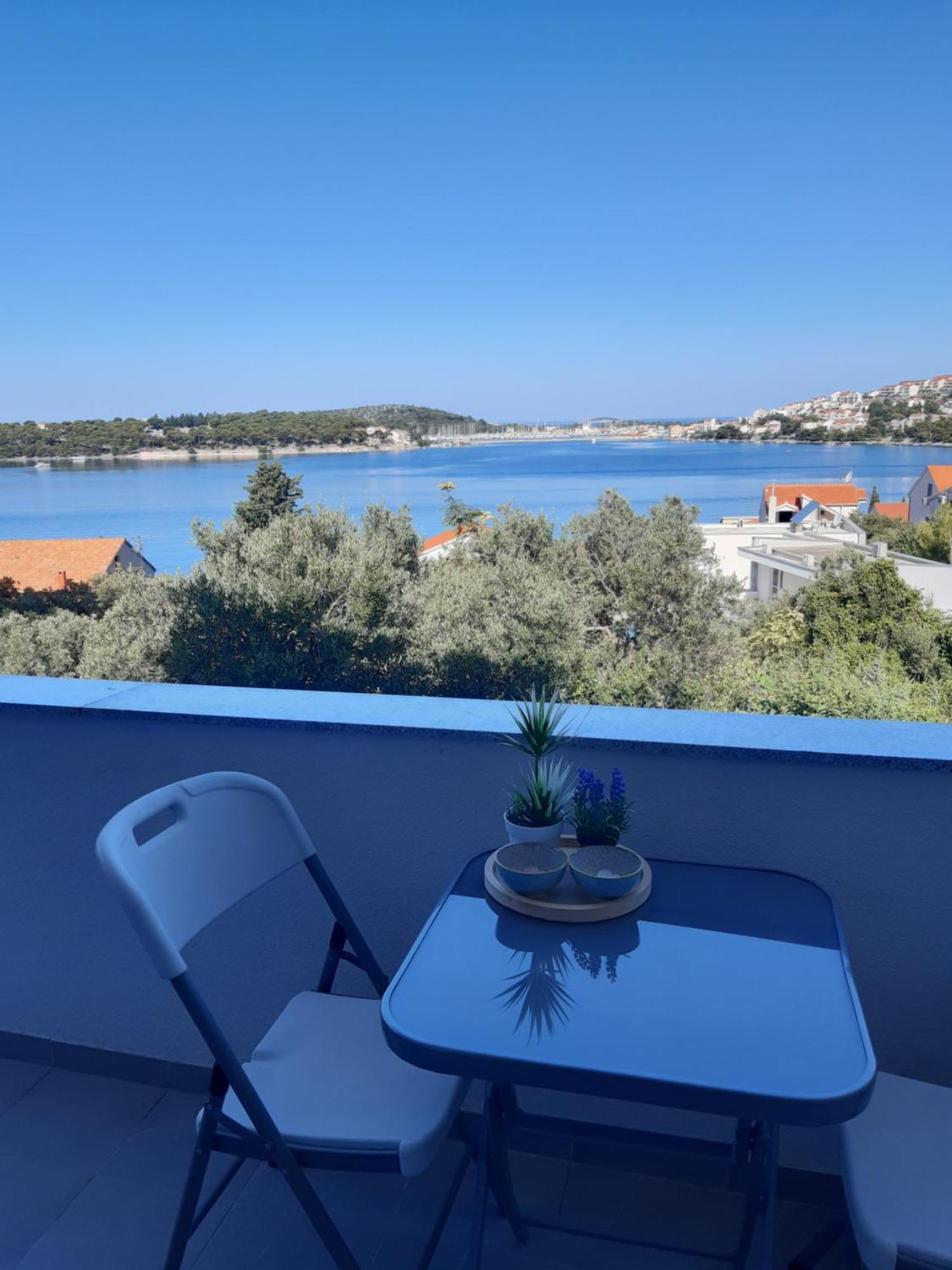 Varazdinci Rogoznica  Bagian luar foto