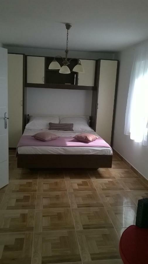 Varazdinci Rogoznica  Bagian luar foto