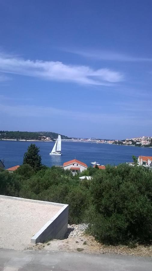 Varazdinci Rogoznica  Bagian luar foto